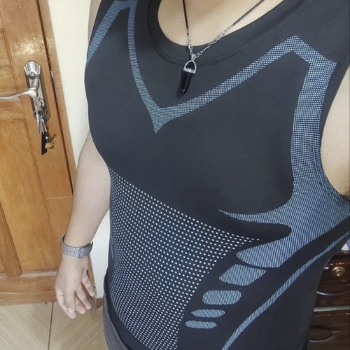 CoreArmour indossata, vista laterale